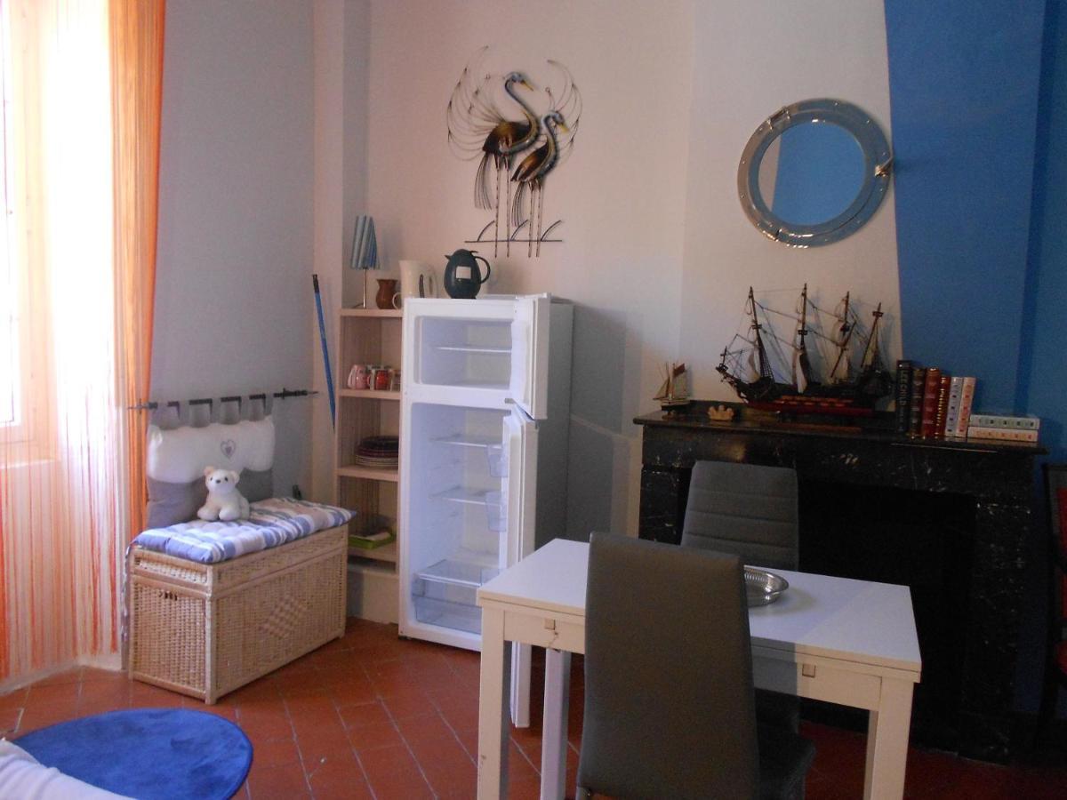 Fitou L'Abri Du Vent Bed & Breakfast エクステリア 写真